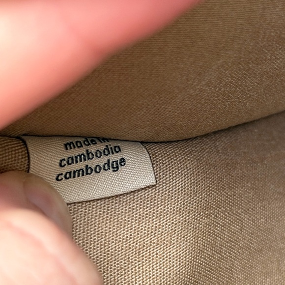 Coach Cargo Tote 20 Bubble Leather Chalk - Picture 9 of 15